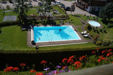 Swimming pool, Open Air Bath