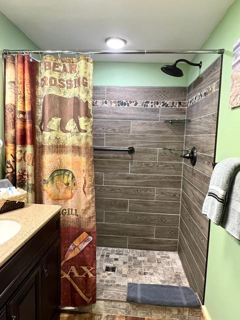 Shower, Bathroom