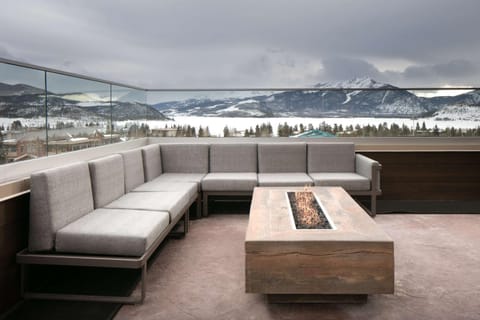 Patio, Balcony/Terrace