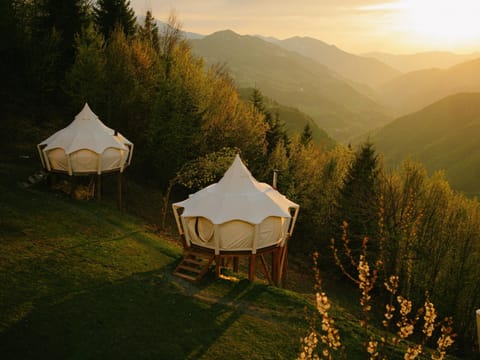 Spring, Natural landscape, Mountain view, Sunset