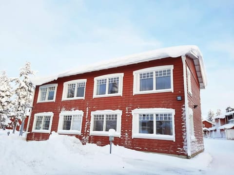 Property building, Winter