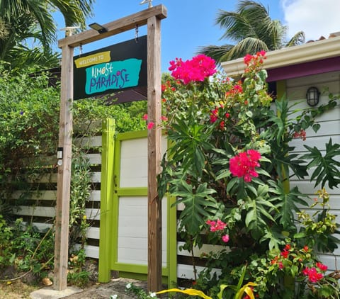 Facade/entrance, Property logo or sign