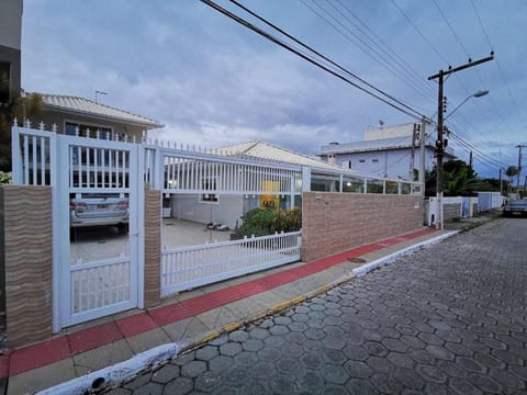 Facade/entrance, Street view