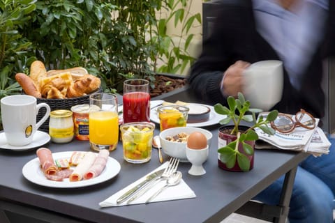 Balcony/Terrace, Breakfast