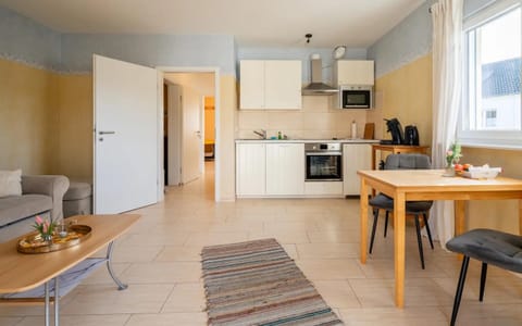 Property building, Kitchen or kitchenette, Living room