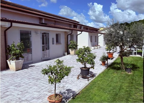 La corte di Emma e Ale Bed and Breakfast in Province of Brescia