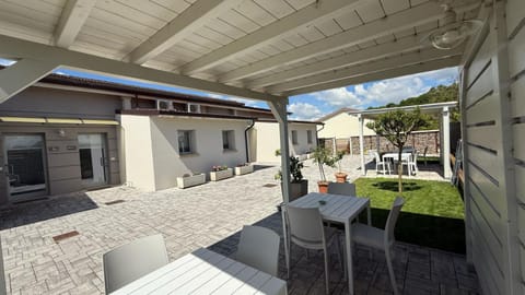 La corte di Emma e Ale Bed and Breakfast in Province of Brescia