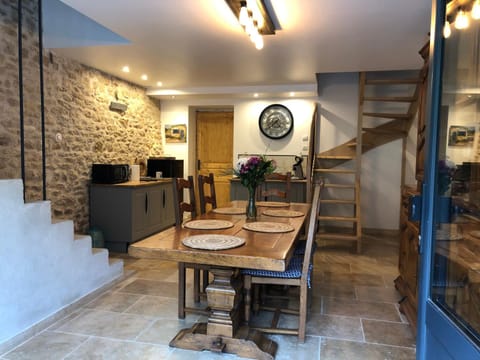 Kitchen or kitchenette, Lobby or reception, Dining area, Communal kitchen