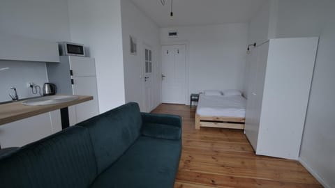 Kitchen or kitchenette, Living room, Photo of the whole room, Seating area, Dining area