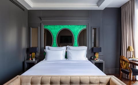 Bed, Bedroom