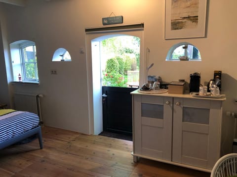 B&B De Vlasboerderij Bed and Breakfast in Zeeland, Netherlands