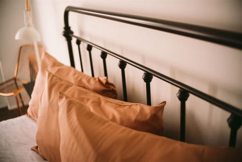 Object Hotel 1BR Shared Bath Room 2D House in Bisbee