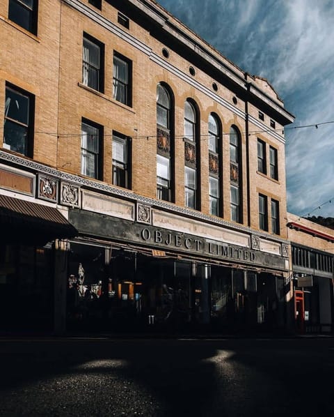 Object Hotel 1BR Shared Bath Room 2D House in Bisbee