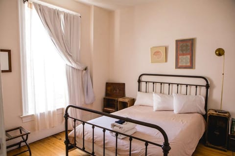 Object Hotel 2BR Room 2G House in Bisbee