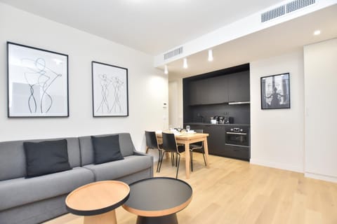 Living room, Dining area