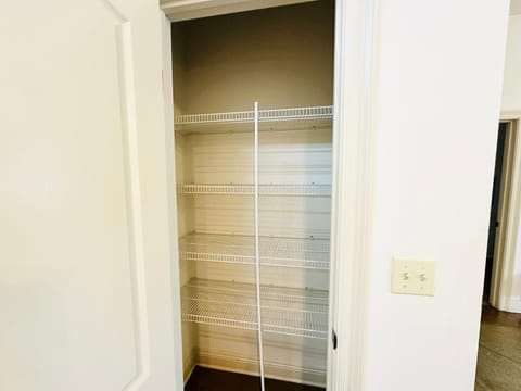 Chateau 5 Apartment in Mississippi