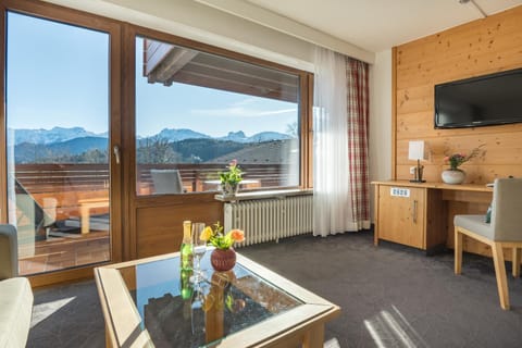 Seating area, Mountain view