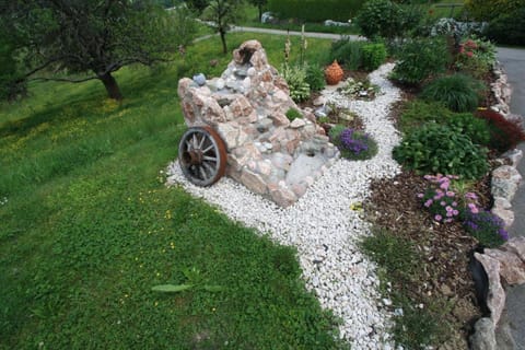 Bernerhof Ferienwohnungen Schmuck Farm Stay in Berchtesgadener Land