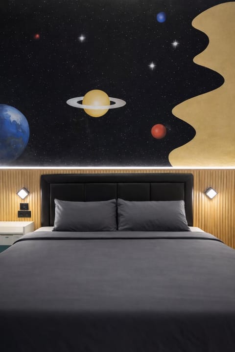 Bed, Photo of the whole room, Bedroom