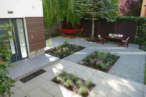 Property building, Garden