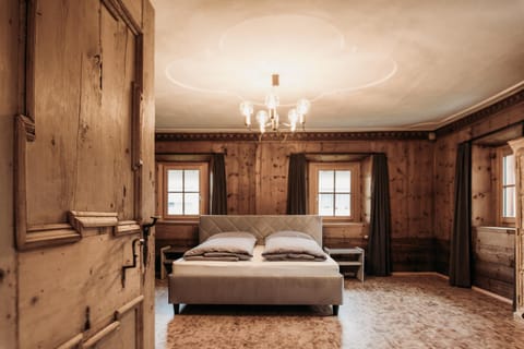 Staff, Photo of the whole room, Bedroom