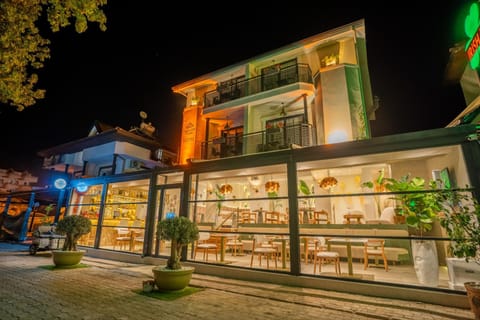 Property building, Night