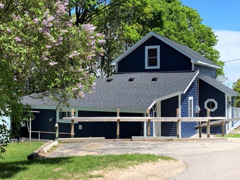 The Blue Bliss House in Saint Ignace
