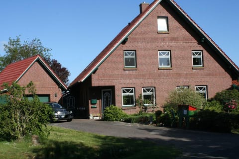 Ferienwohnung-SonnenMeer Apartment in Neuharlingersiel