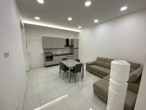 Kitchen or kitchenette, Living room, Dining area, oven, stove