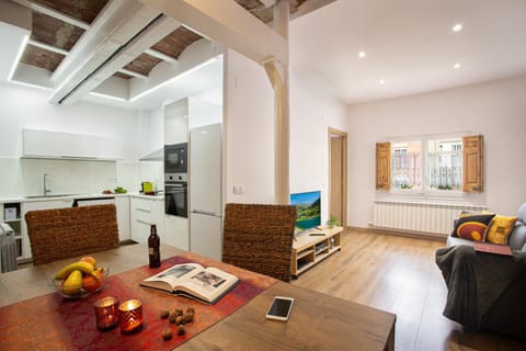 Kitchen or kitchenette, Living room, Dining area