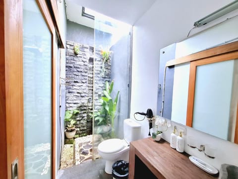 Villa Manayasa Hotel in Buleleng