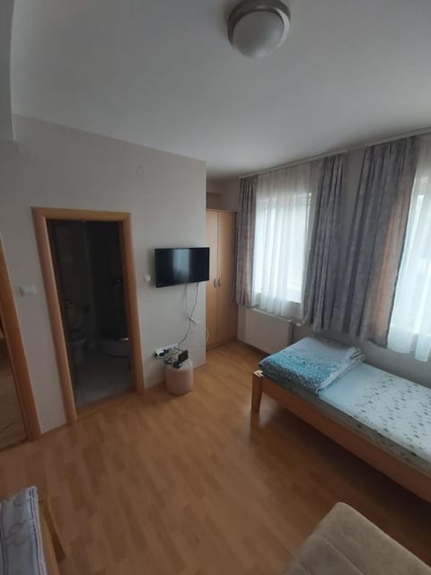 SC Kolos Bed and Breakfast in Serbia