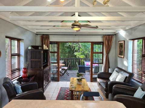 Syringa Cottage Family Hideaway Apartment in Knysna