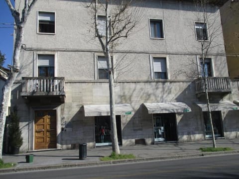 Affittacamere ACCASA Bed and Breakfast in Prato