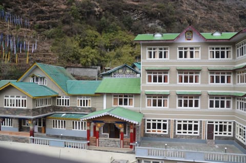 Property building, Mountain view