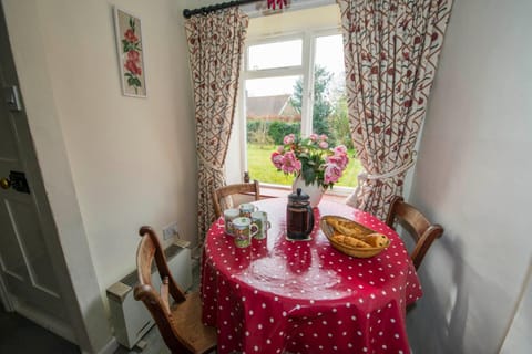 2 bedroomed cottage near quay House in Blakeney