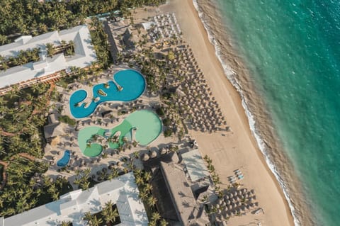 Off site, Bird's eye view, Beach, Sea view, Swimming pool