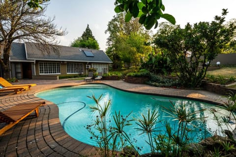 Garden, Pool view, Swimming pool