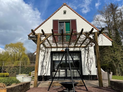 Property building, Restaurant/places to eat, View (from property/room)