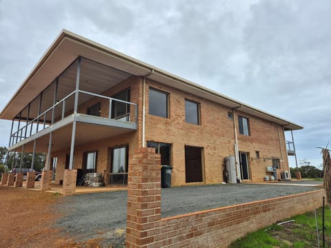 Property building, Day