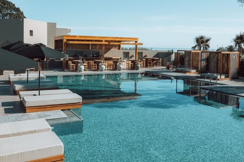 Lounge or bar, Swimming pool