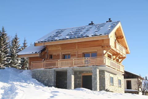 Property building, Winter