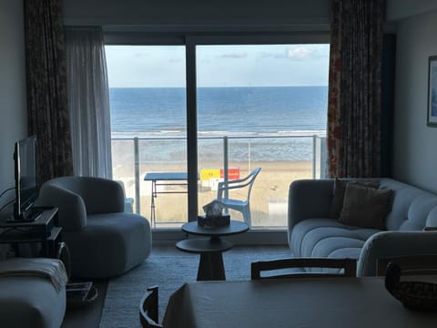 Living room, Seating area, Beach, Sea view