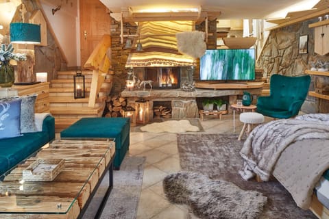 Living room, Photo of the whole room, Seating area