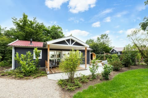 Property building, Spring, Natural landscape, Garden, Garden view