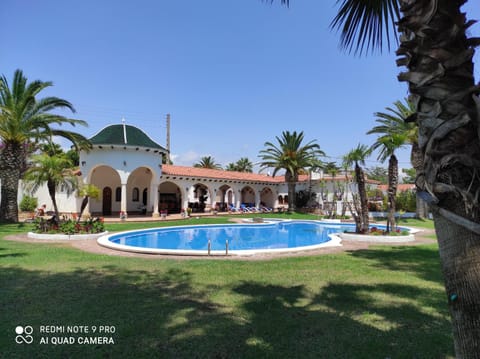 Garden, Swimming pool