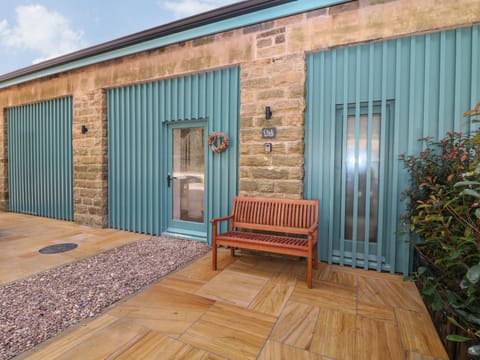 Oak Cottage House in Sheffield