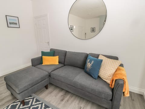 Pebble Cove House in Amble