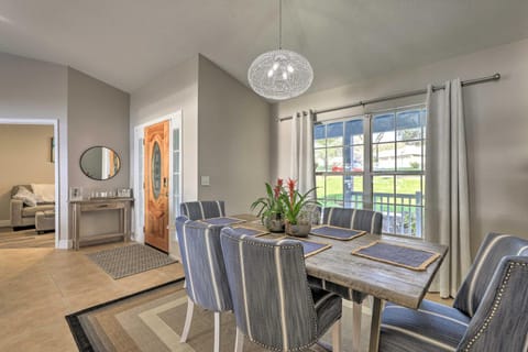 Dog-Friendly Lake Home with Dock about 25 Mi to Disney! House in Clermont