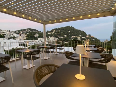 Natural landscape, View (from property/room), Balcony/Terrace, Sea view